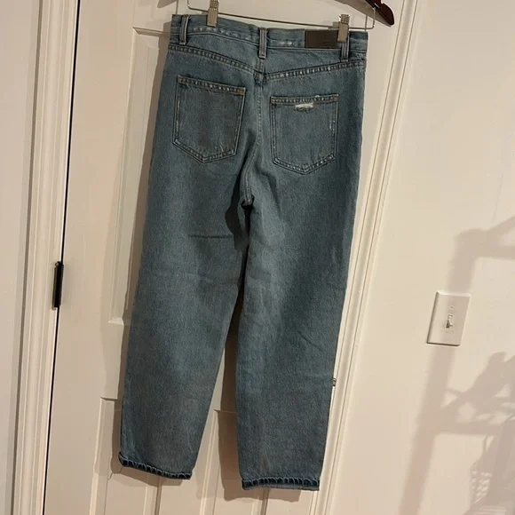 Lightly used carmar ripped jeans size 26 - Picture 2 of 5